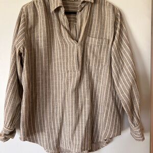 Mois Mont Chic French Brand Cotton Tan and Blue Casual Button Down Shirt.